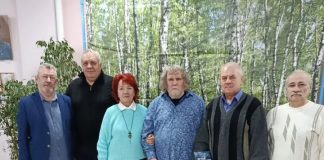 Ухоловцы побывали на творческом вечере поэта Сергея Агальцова