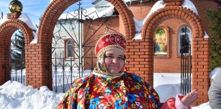 В Ухолове прошли народные гуляния