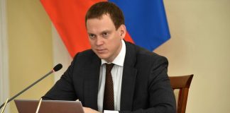 Губернатор Павел Малков: К новому учебному году нужно готовить не только здания, но и подъездные пути и прилегающие территории