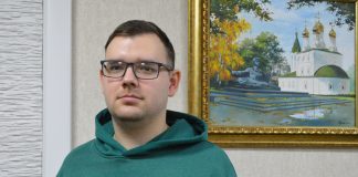 Инженер Старожиловского молкомбината Евгений Гарькин уверен, что производство молочной продукции – большая ответственность