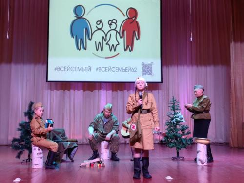 photo 5350667852631364775 y